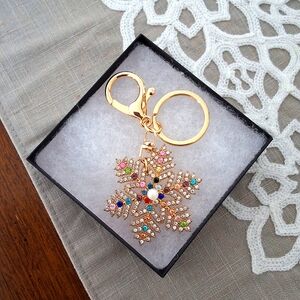 💥SALE💥NEW #2 Snowflake Rhinestone Gold Keychain